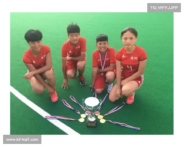 理创实验学校将曲棍球纳入体育课改特色项目，给予资源倾斜